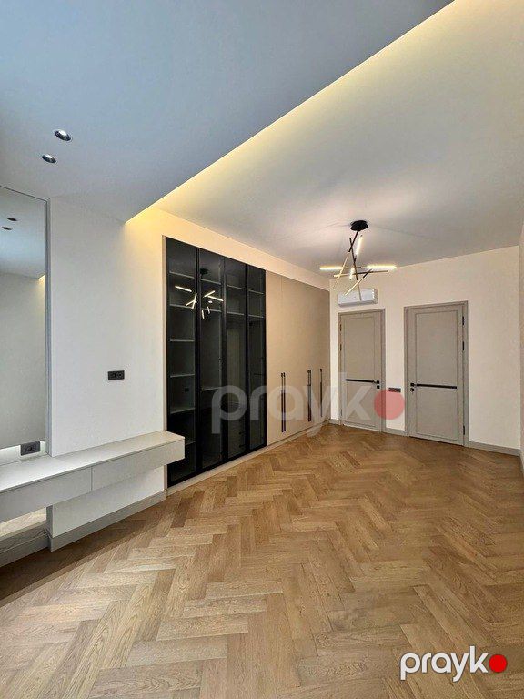 Satılır 4 otaqlı yeni tikili 200 m² — Mənzil, Bakı (10)