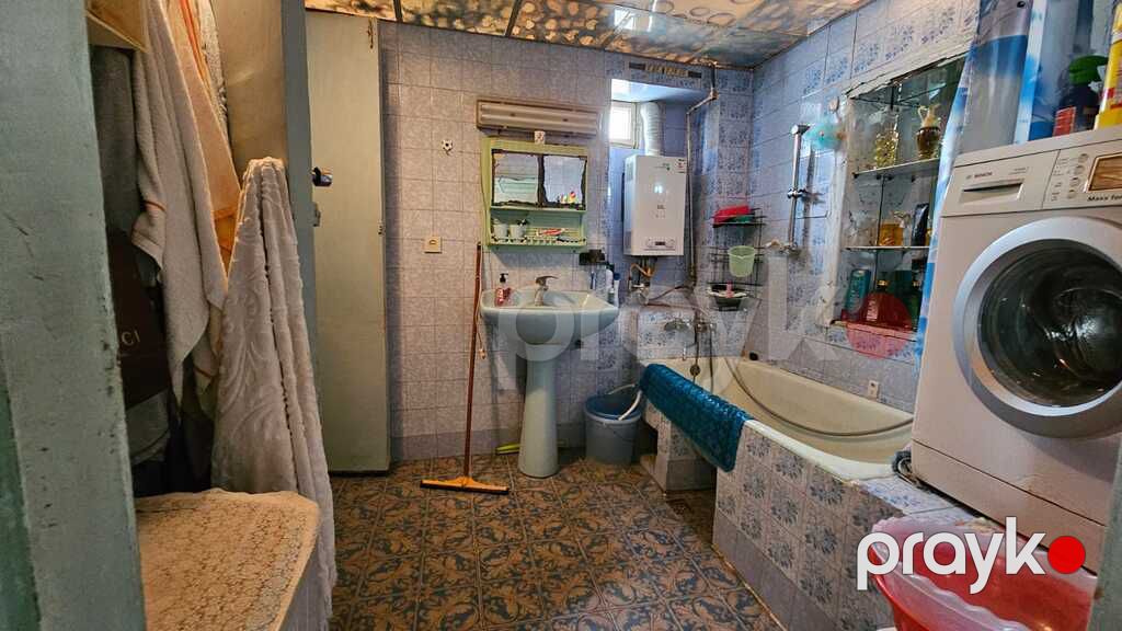 Satılır 5 otaqlı köhnə tikili 220 m² — Mənzil, Bakı (9)