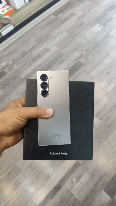 Samsung Galaxy Z Fold 6 Silver Shadow 256GB/12GB — Bakı