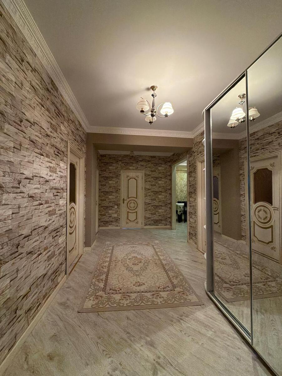 Satılır 3 otaqlı yeni tikili 120 m² — Mənzil, Bakı (7)