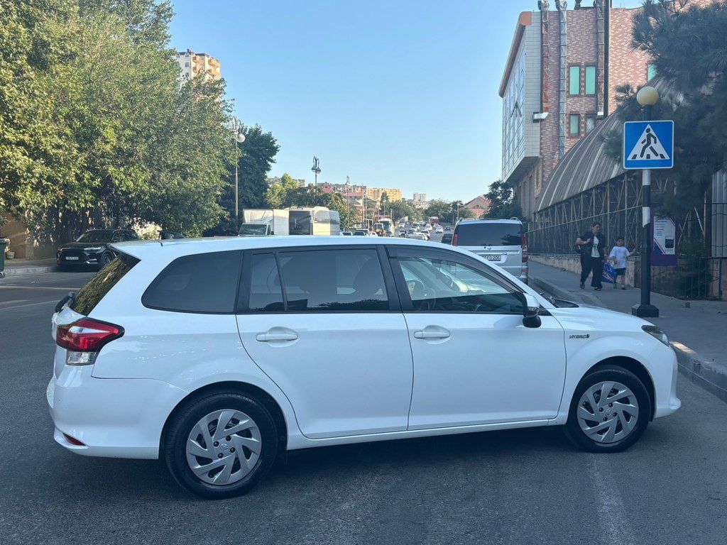 Toyota Corolla Fielder, 1.5 L, 0.87 kWh, 2018 il, 228 823 km — Avtomobillər, Bakı (7)