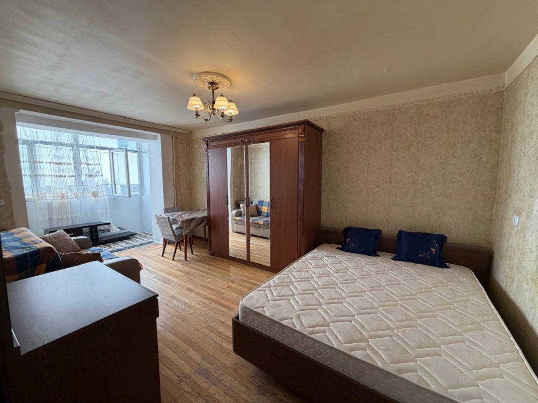 İcarəyə verilir 1 otaqlı köhnə tikili 50 m² — Mənzil, Bakı (2)