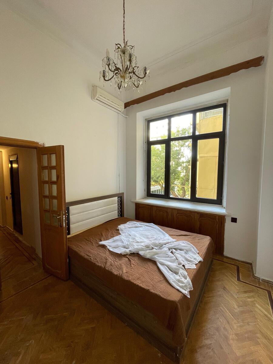 İcarəyə verilir 1 otaqlı köhnə tikili 50 m² — Mənzil, Bakı (4)