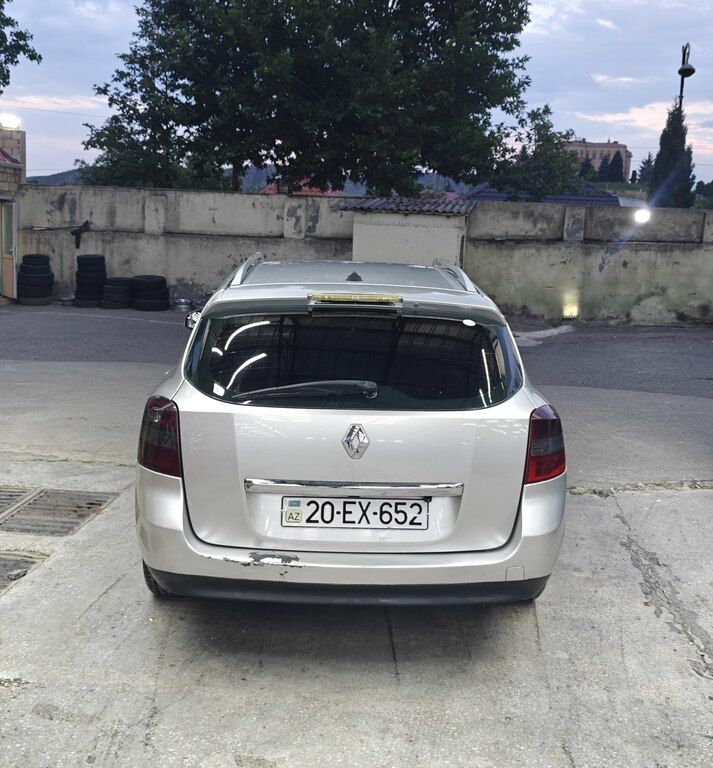 Renault Laguna, 1.5 L, 2007 il, 300 000 km — Avtomobillər, Gəncə (2)