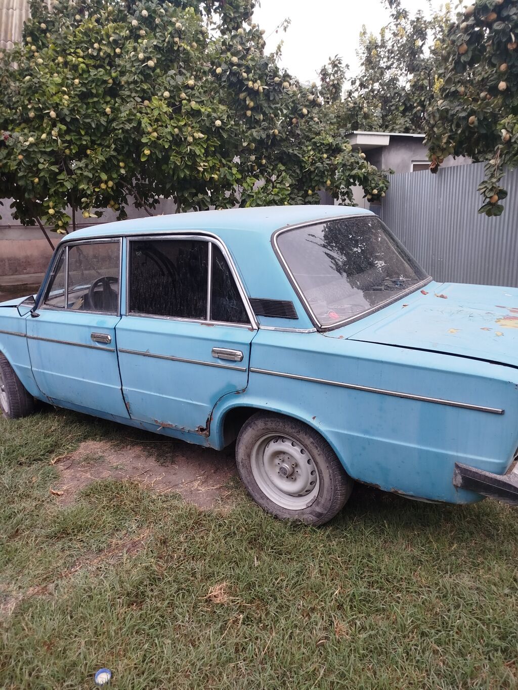82'Modle Lada 2106 Vuruğu Yoxdu Rəngi Orjinaldır Mühərriki Sağlam — Avto, Göyçay (6)