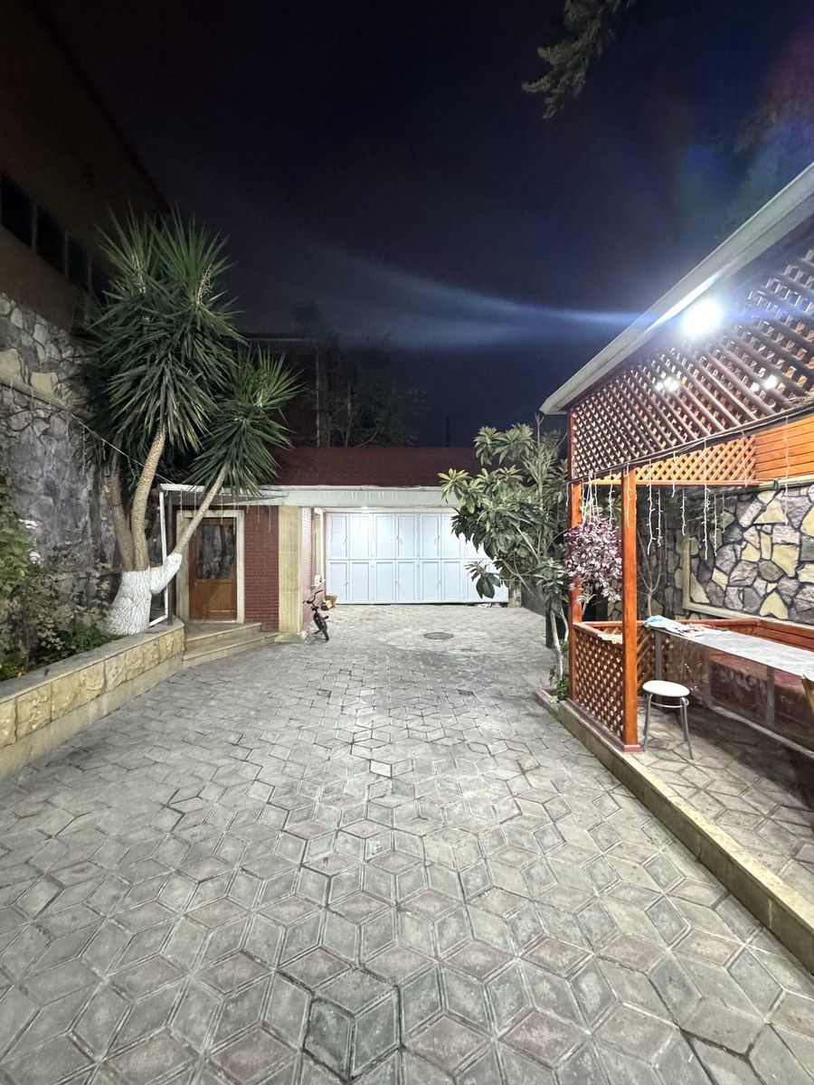 Satılır 6 otaqlı həyət evi/bağ evi 350 m² — Ev, villa, Bakı (3)
