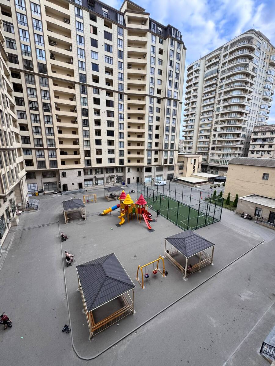 Satılır 3 otaqlı yeni tikili 135 m² — Mənzil, Bakı (11)