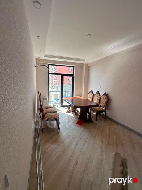 İcarəyə verilir 2 otaqlı yeni tikili 80 m²