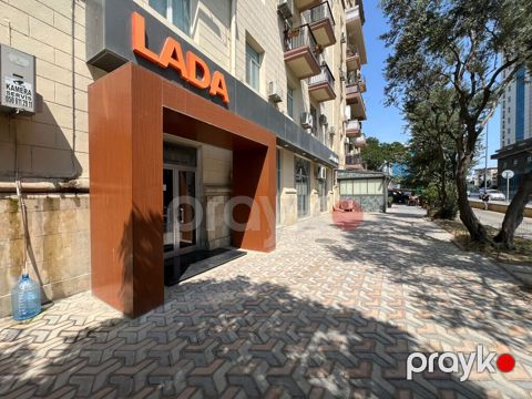 İcarəyə verilir obyekt 300 m²