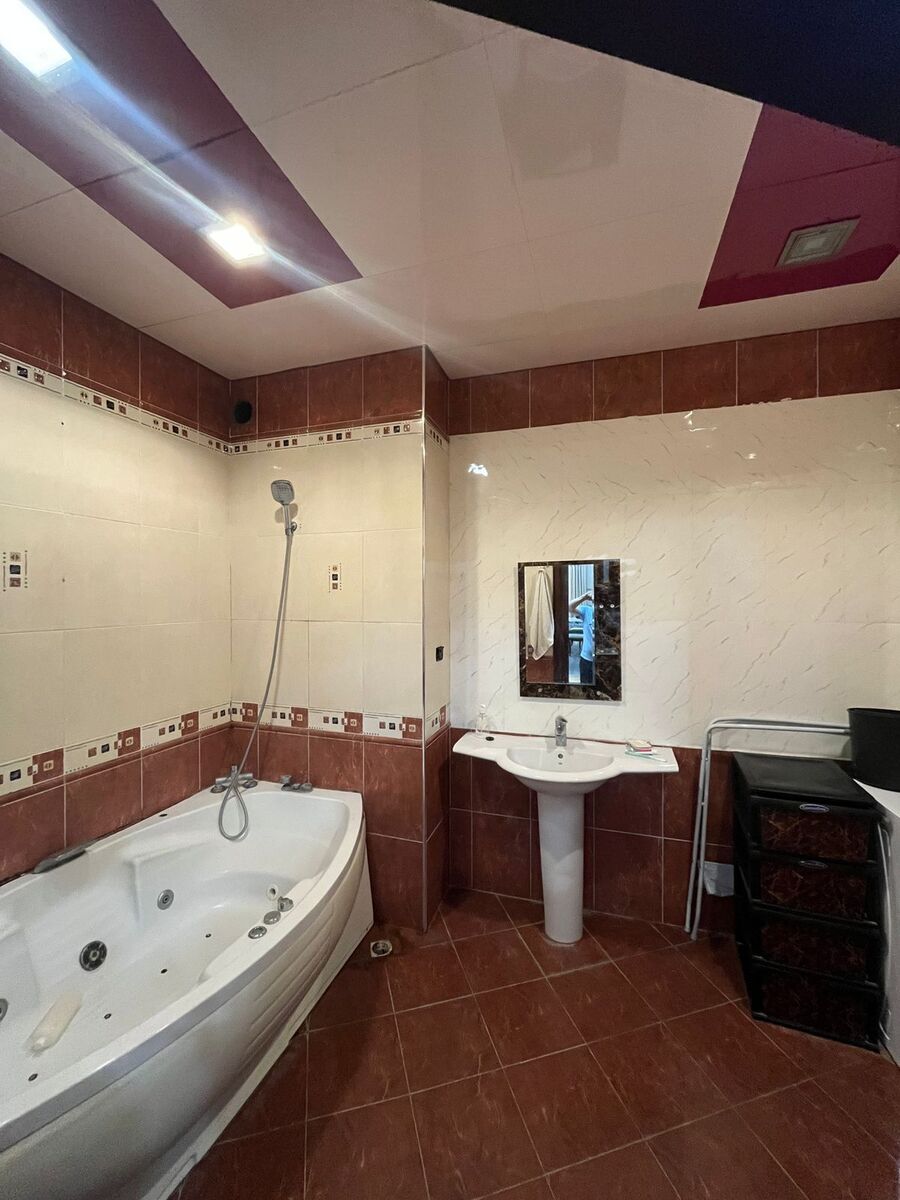 Satılır 4 otaqlı yeni tikili 170 m² — Mənzil, Bakı (7)