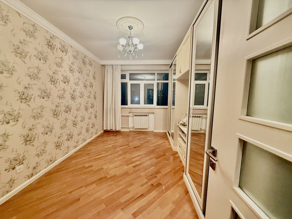 Satılır 3 otaqlı köhnə tikili 70 m² — Mənzil, Bakı (8)