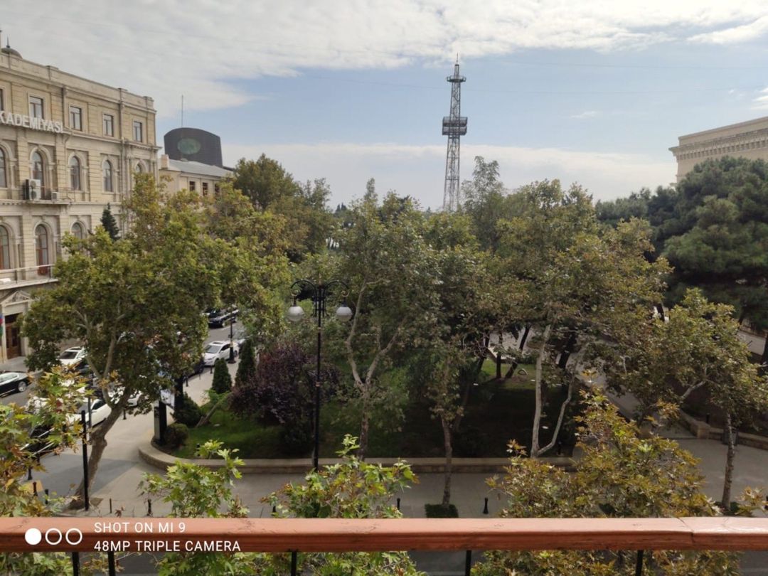 İcarəyə verilir 3 otaqlı yeni tikili 100 m² — Mənzil, Bakı (2)