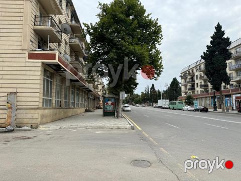 İcarəyə verilir 4 otaqlı köhnə tikili 90 m²