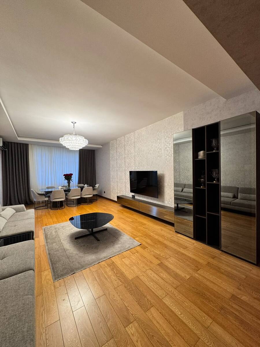 Satılır 3 otaqlı yeni tikili 157 m² — Mənzil, Bakı (2)
