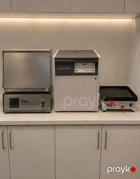 Diş texnikleri ücün avadanliq.hamsi birlikde. Qiymet 2900 azn. Real — Digah