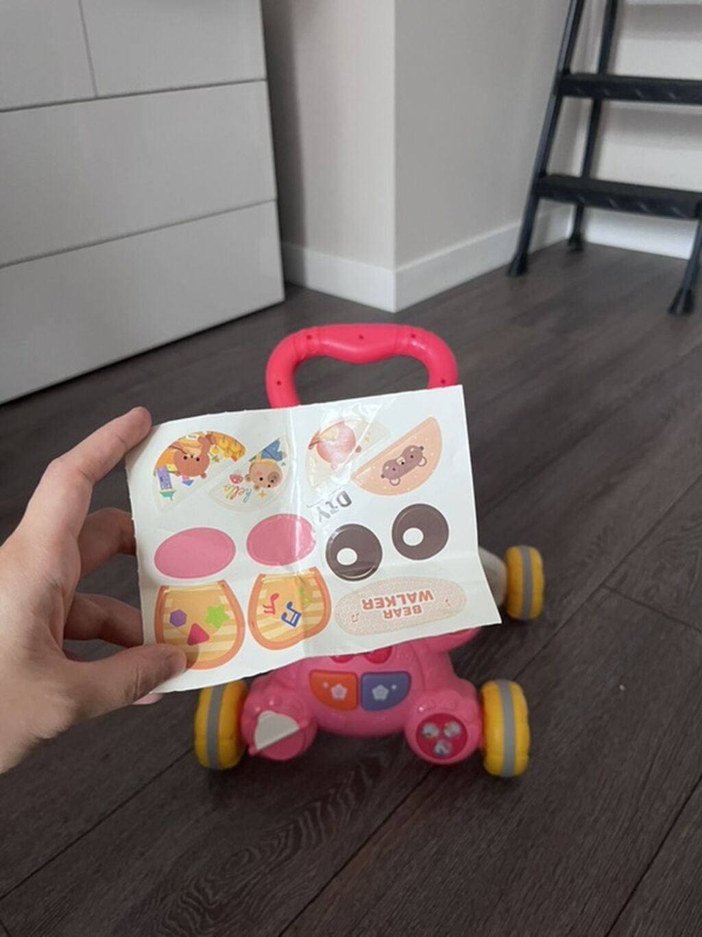 Salamlar, hədiyyə alınıb, lakin heç istifadə olubmayıb, stickerlərini — Bakı (2)