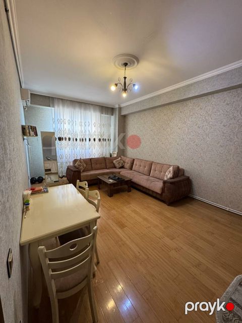 İcarəyə verilir 2 otaqlı yeni tikili 50 m²