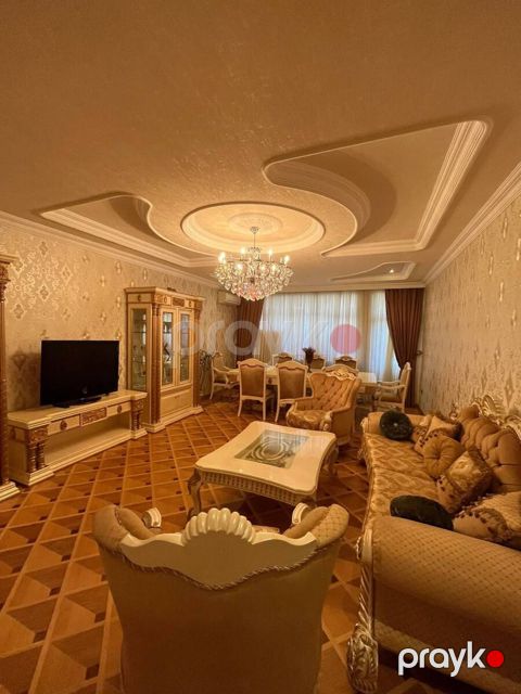 Satılır 4 otaqlı yeni tikili 192 m²