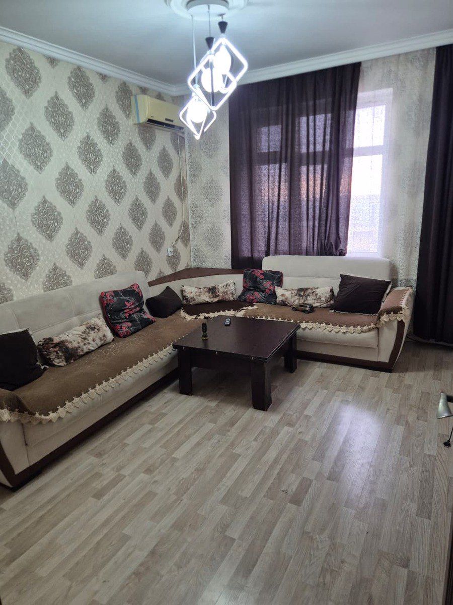 İcarəyə verilir 3 otaqlı köhnə tikili 85 m² — Mənzil, Bakı