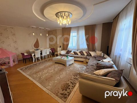 Satılır 4 otaqlı yeni tikili 170 m²