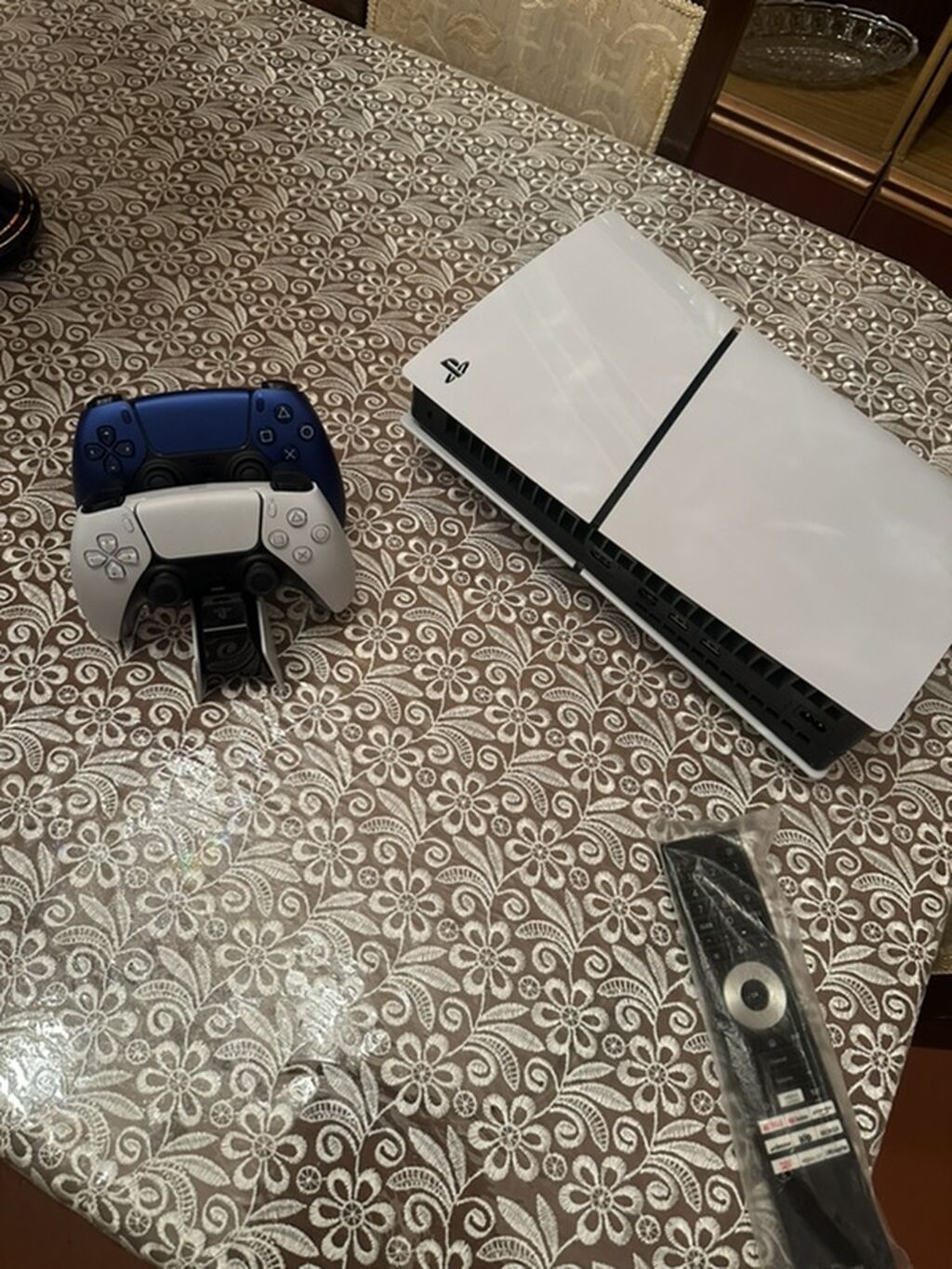 PlayStation 5 oyun konsolu komplekti - Konsol: Sony PlayStation 5 (ağ — Elektronika, Gəncə (3)