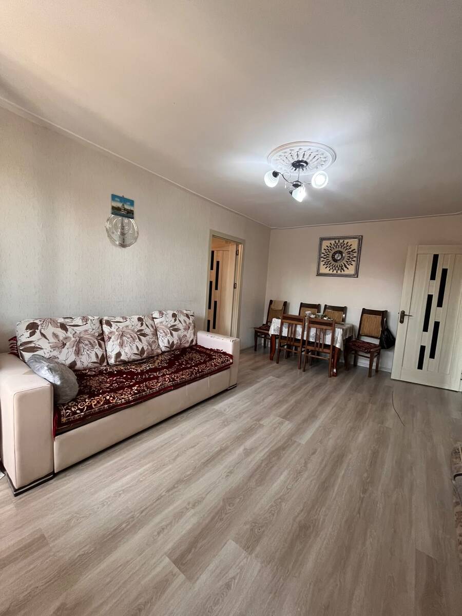 Satılır 2 otaqlı köhnə tikili 55 m² — Mənzil, Bakı (2)