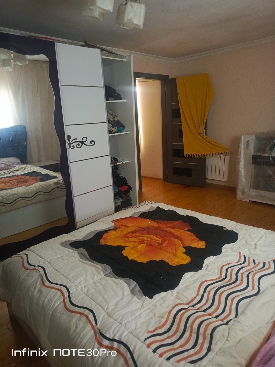 Satılır 2 otaqlı köhnə tikili 81 m² — Mənzil, Bakı (7)
