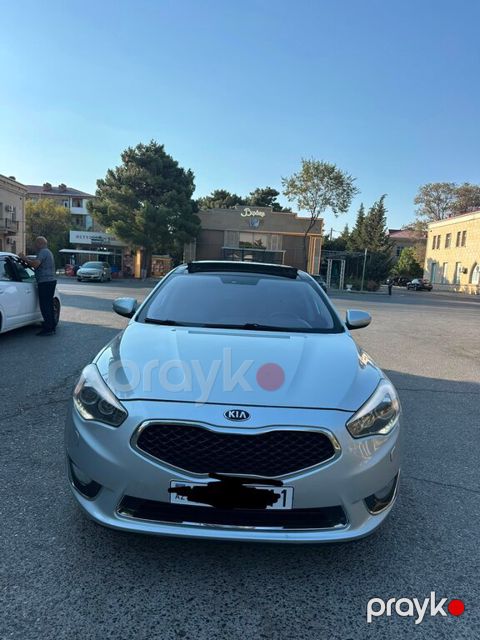 Kia Cadenza, 3.5 L, 2013 il, 256 000 km