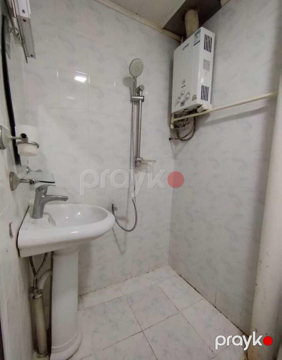 Satılır 2 otaqlı köhnə tikili 42 m² — Mənzil, Bakı (12)