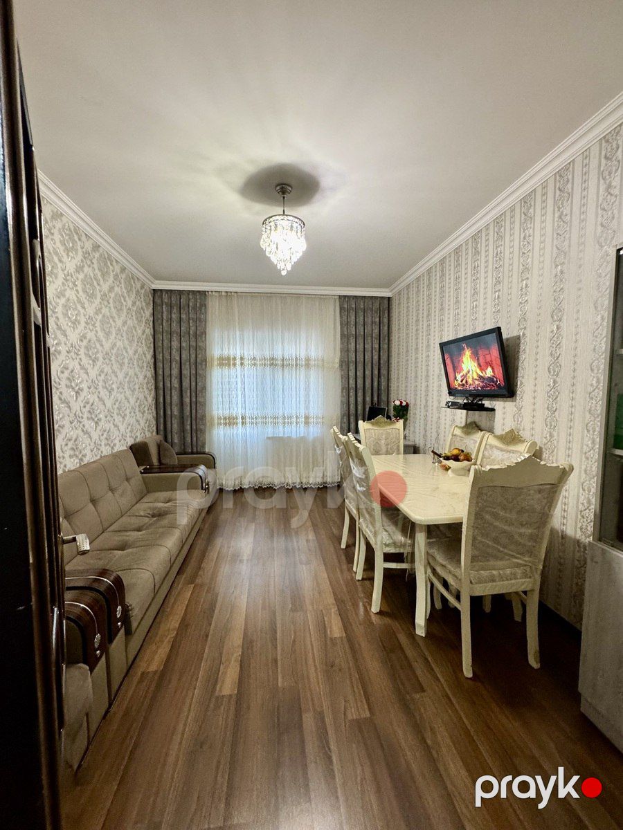 Satılır 4 otaqlı köhnə tikili 110 m² — Mənzil, Bakı (11)