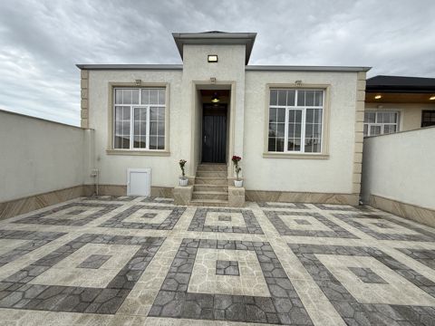 Satılır 3 otaqlı həyət evi/bağ evi 100 m² — Bakı