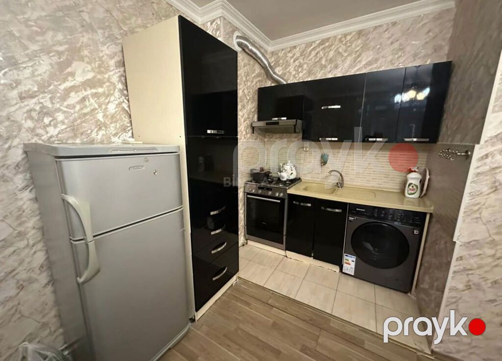 Salam menzil xalqlar dostlugu metrosuna 5 deqiqe mesafede yerlesir — Mənzil, Bakı (10)