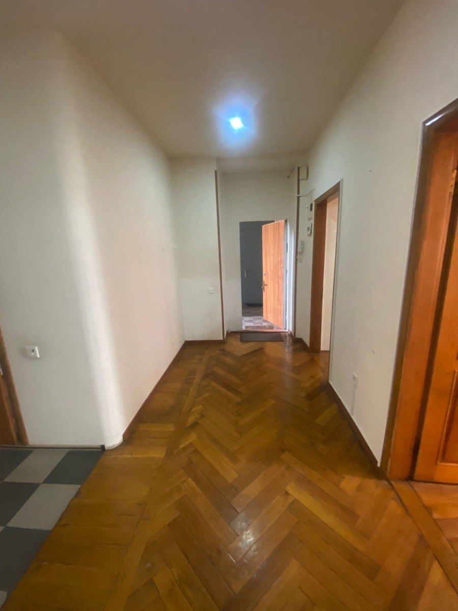 Satılır 3 otaqlı köhnə tikili 105 m² — Mənzil, Bakı (7)