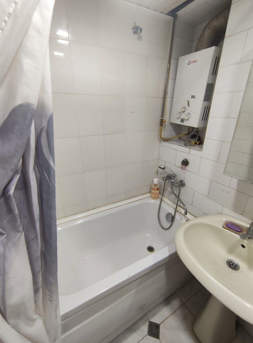 Satılır 3 otaqlı köhnə tikili 80 m² — Mənzil, Bakı (8)