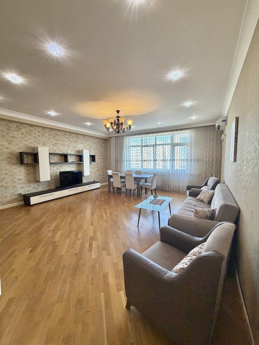 Satılır 3 otaqlı yeni tikili 170 m² — Mənzil, Bakı (3)
