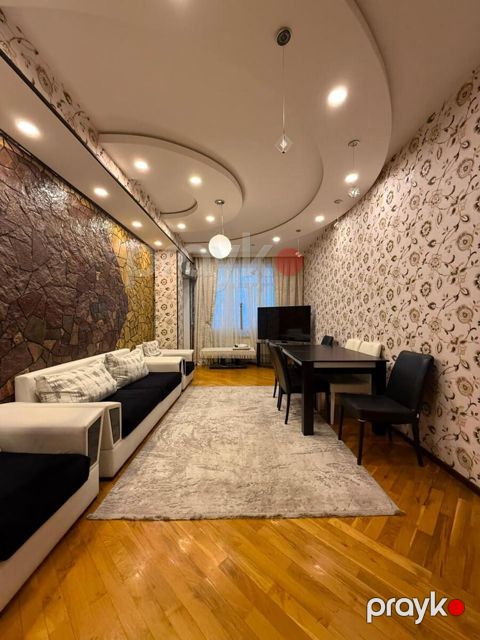 Satılır 3 otaqlı yeni tikili 110 m²