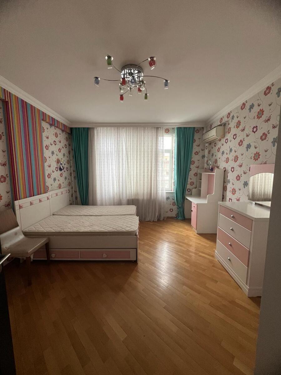 İcarəyə verilir 3 otaqlı yeni tikili 135 m² — Mənzil, Bakı (9)