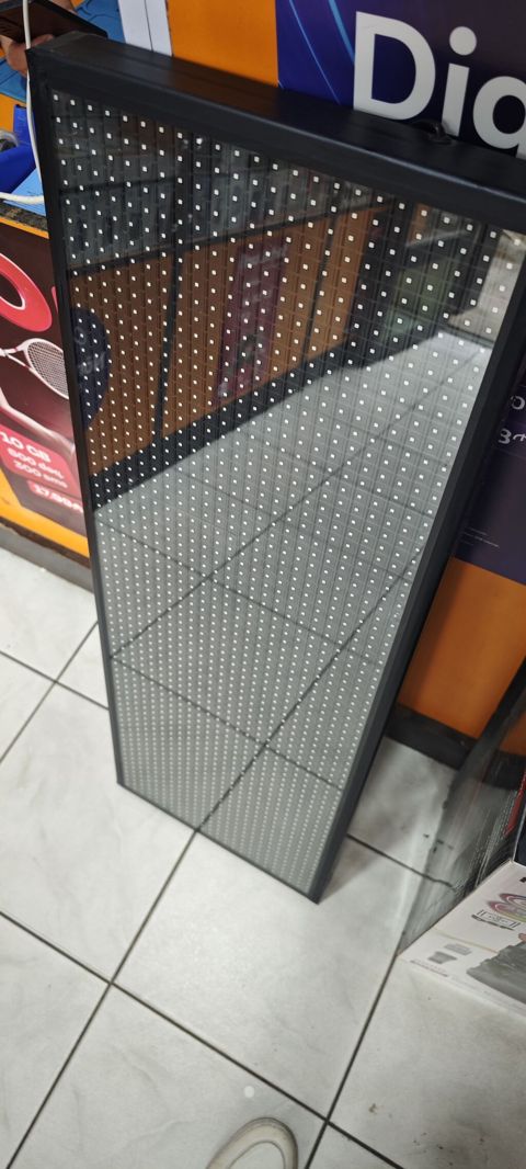 Rəngli LED reklam lövhəsi Led reklam lovhesin olcusu 100 x 35 wifi le — Gəncə