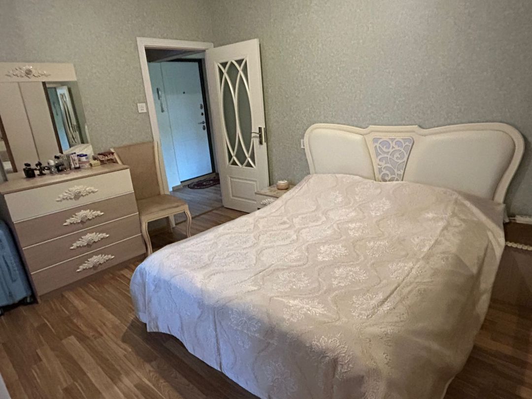 Satılır 2 otaqlı köhnə tikili 65 m² — Mənzil, Bakı (3)