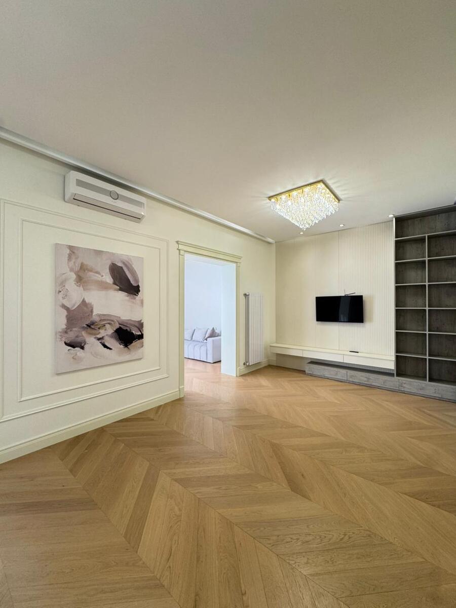Satılır 6 otaqlı həyət evi/bağ evi 250 m² — Ev, villa, Bakı (6)