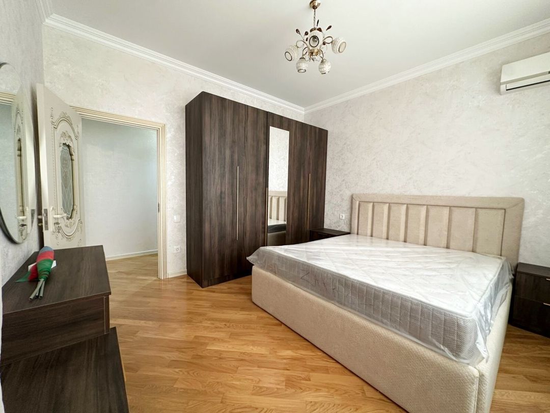 İcarəyə verilir 3 otaqlı yeni tikili 130 m² — Mənzil, Bakı (9)