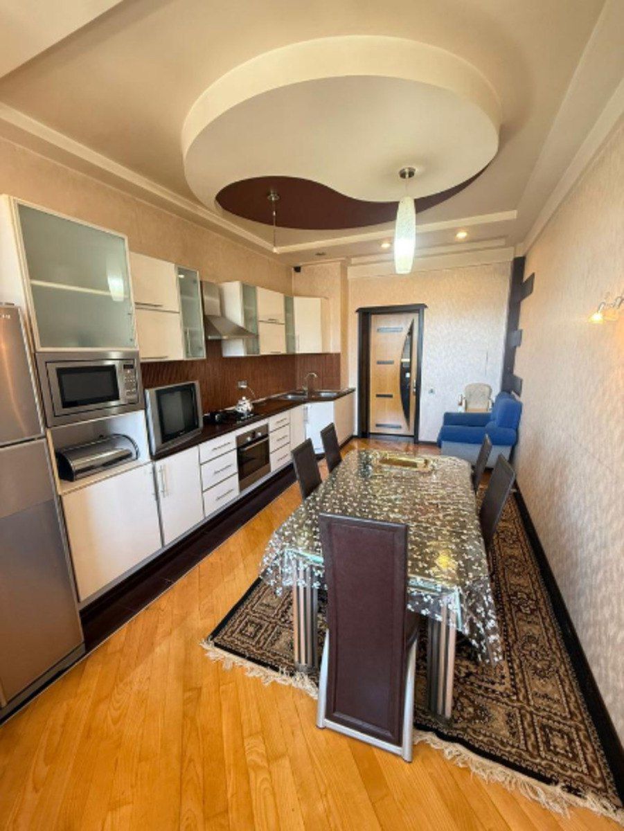 Satılır 5 otaqlı yeni tikili 286 m² — Mənzil, Bakı (6)
