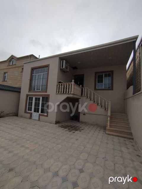 Satılır 4 otaqlı həyət evi/bağ evi 125 m²