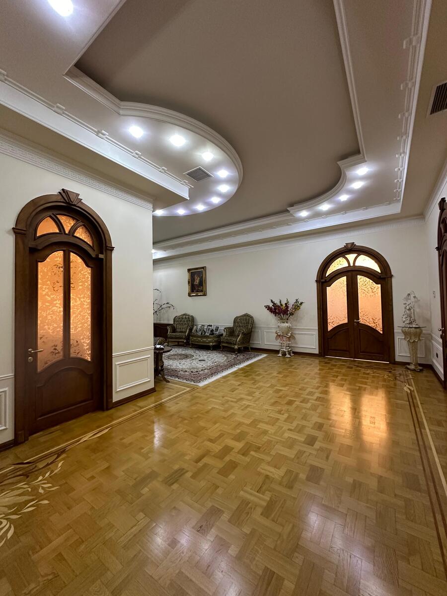 Satılır 10 otaqlı həyət evi/bağ evi 850 m² — Ev, villa, Bakı (7)