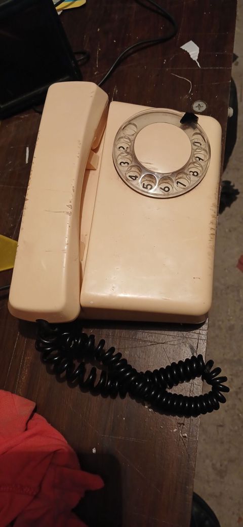 Stasionar telefon Simli, İşlənmiş — Bakı