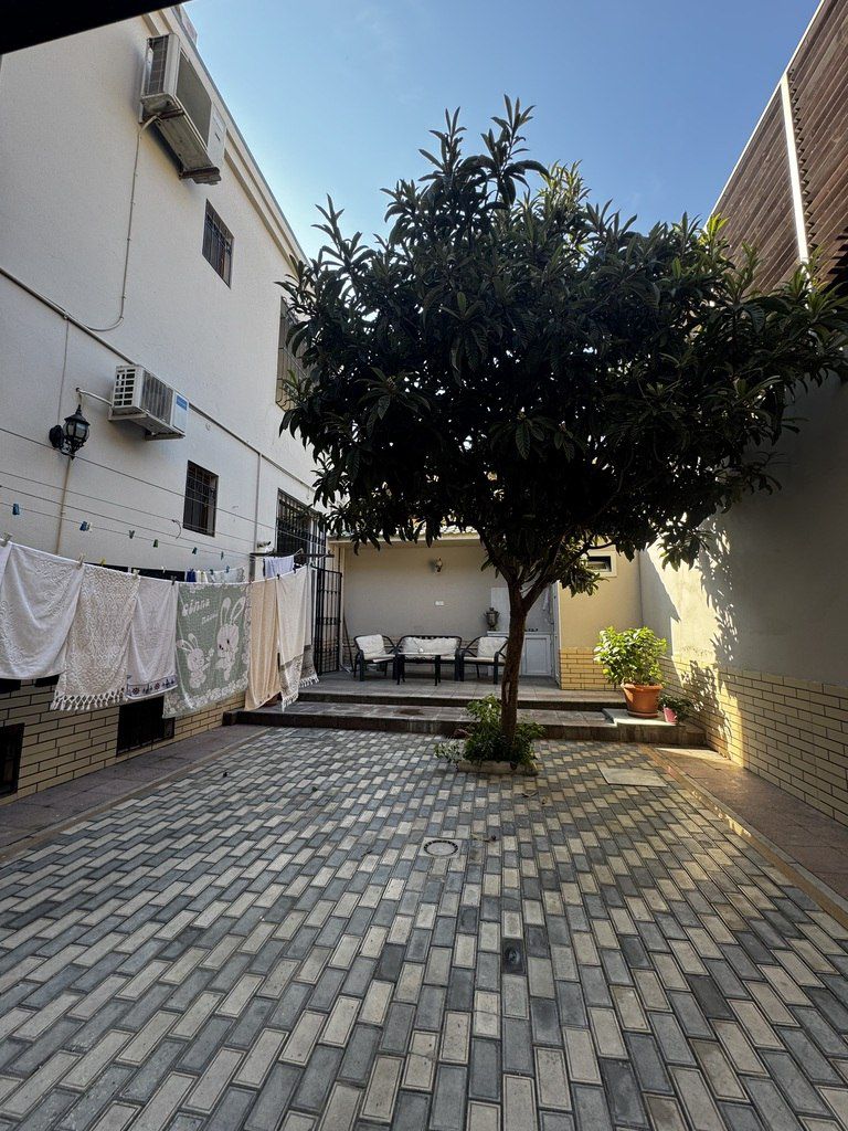 Satılır 6 otaqlı həyət evi/bağ evi 250 m² — Ev, villa, Bakı (5)