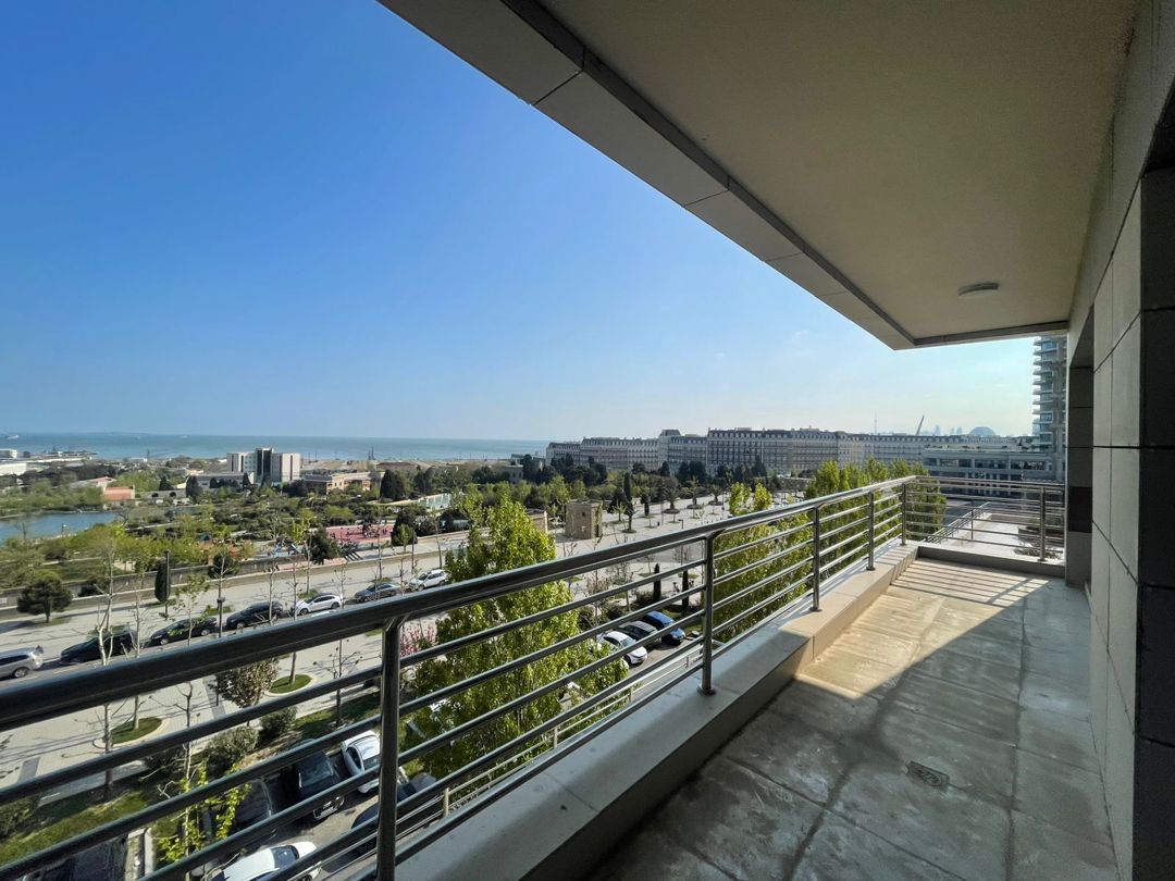 Satılır 4 otaqlı yeni tikili 185 m² — Mənzil, Bakı (5)