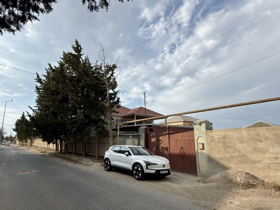 Satılır 8 otaqlı həyət evi/bağ evi 250 m² — Ev, villa, Bakı (2)