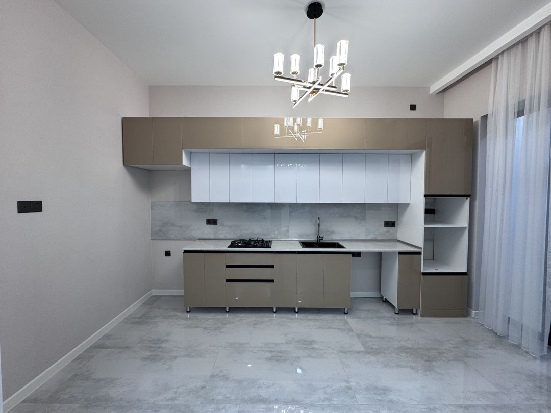 Satılır 4 otaqlı həyət evi/bağ evi 180 m² — Ev, villa, Bakı (7)
