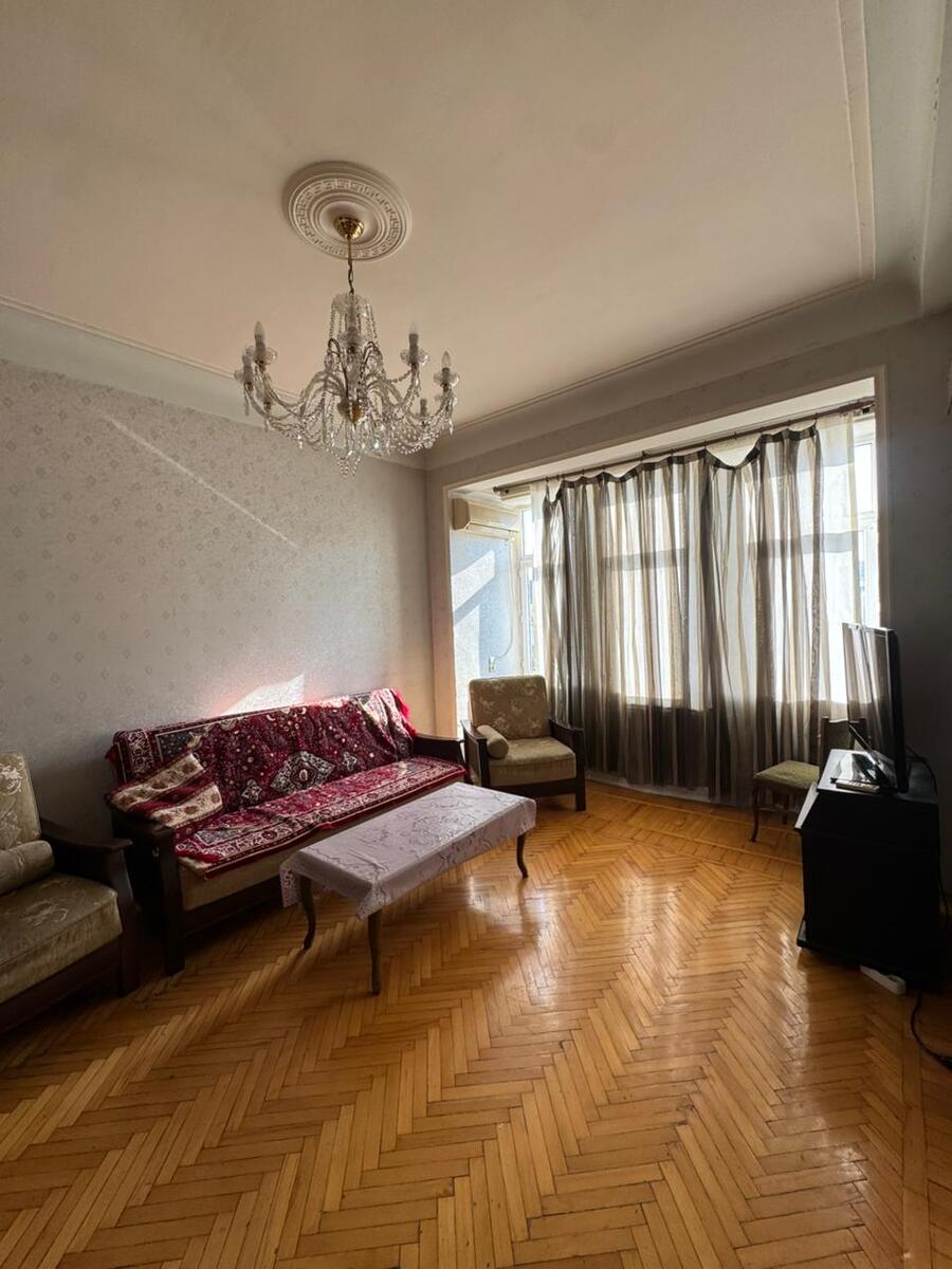 İcarəyə verilir 3 otaqlı köhnə tikili 85 m² — Mənzil, Bakı (5)